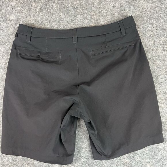 Lululemon Men’s Shorts - Picture 6 of 8